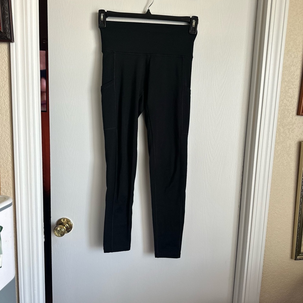 Aerie Black High-Waisted Leggings S